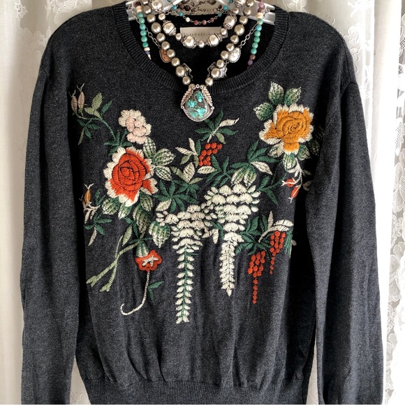 JOHNNY WAS * 4 Love & Liberty Charcoal Embroidered Lightweight Sweater - Picture 6 of 8